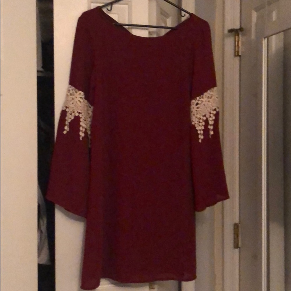 Red shift dress with bell sleeves- Altar’d state